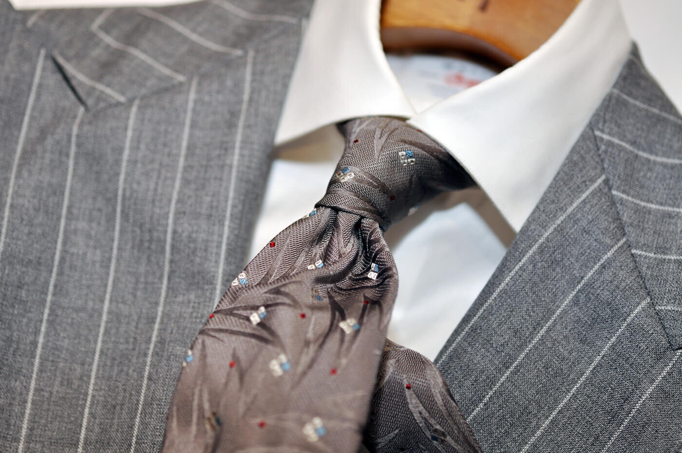 attovannucci_tie_02.jpg
