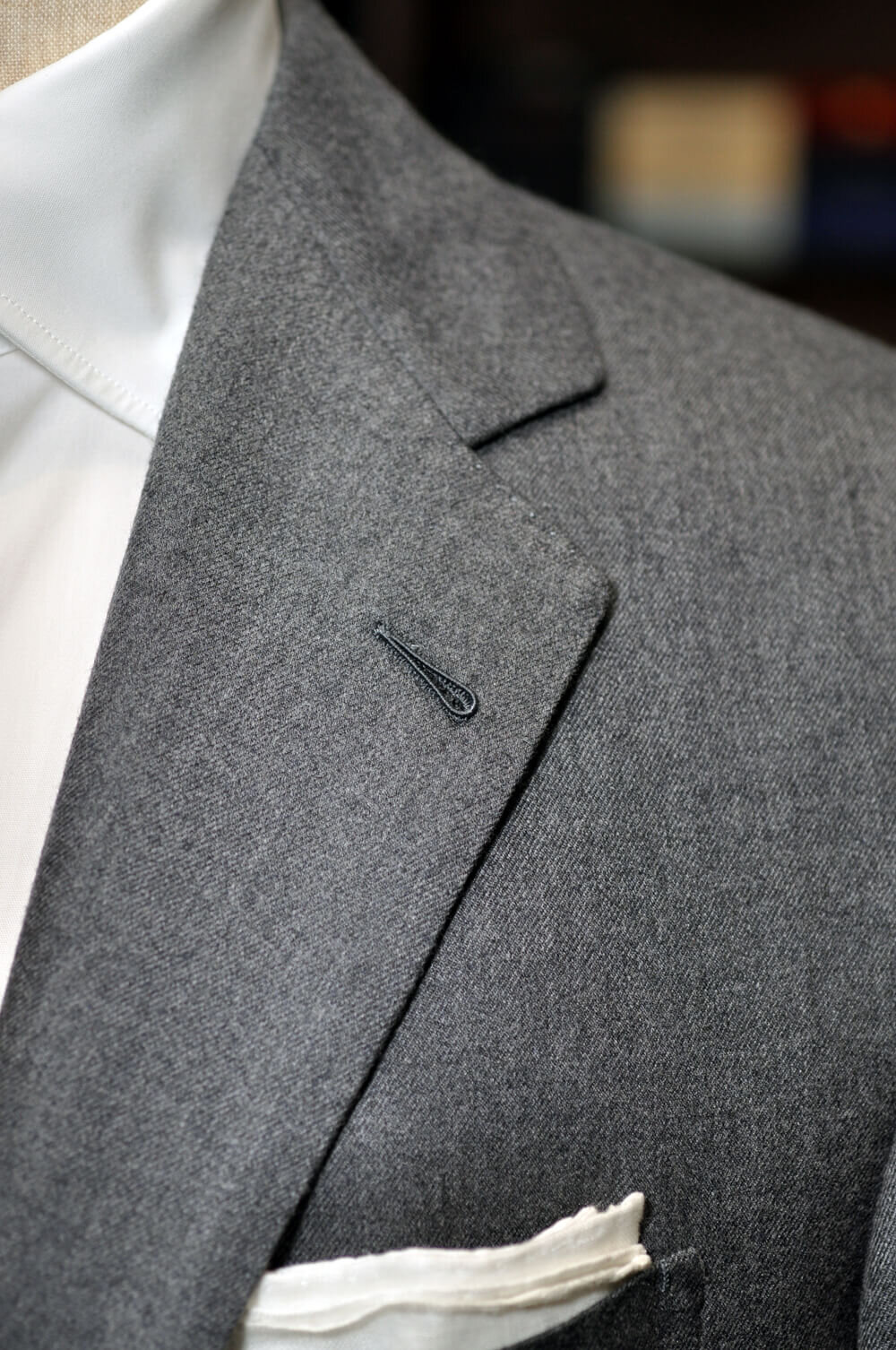 bespoke_suit_alashancashmere_07.jpg