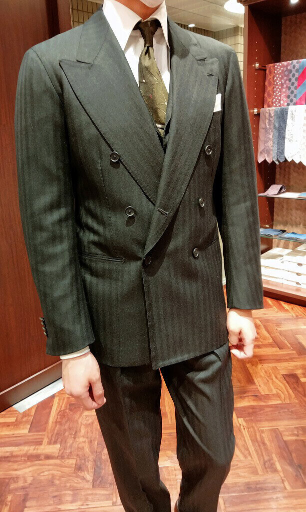 bespoke_suit_fivestars_a0463_14.jpg