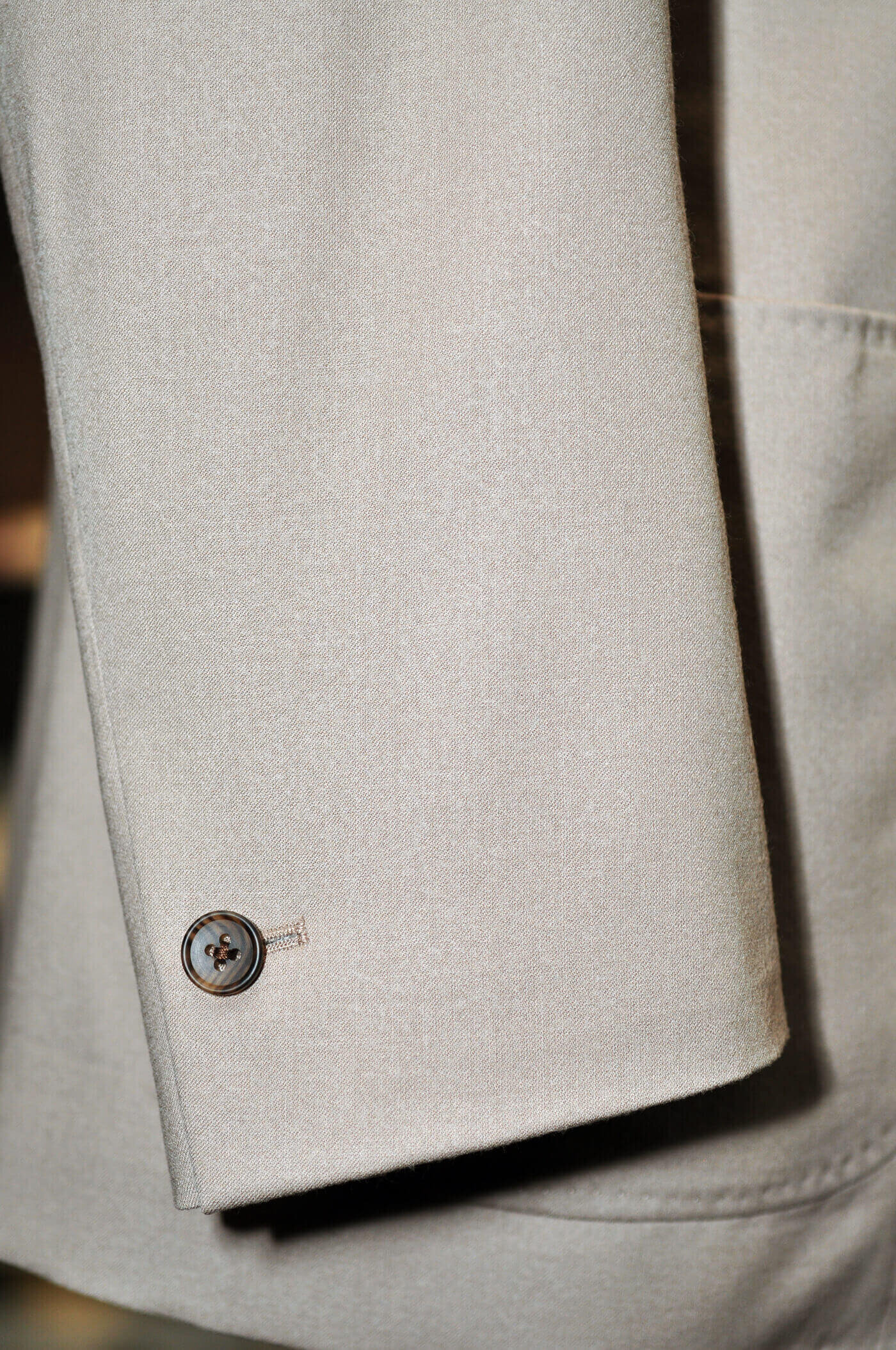 drapers_light_flannel_beige_suit_09.jpg