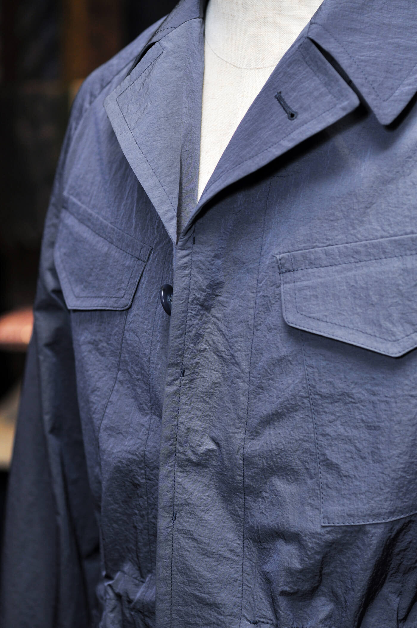 field_coat_nylon_navy_04.jpg