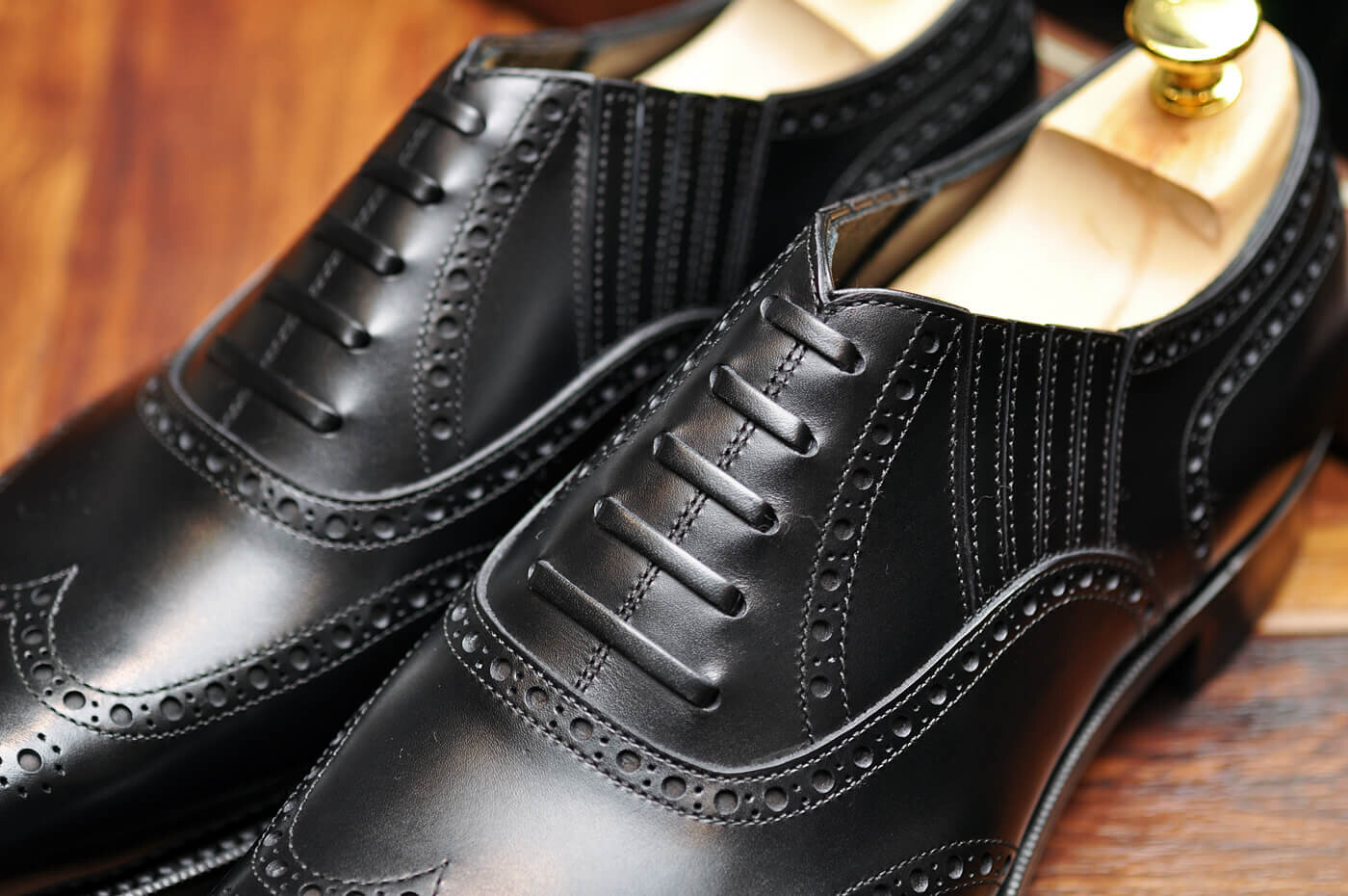 レイジーマンの革靴はビジネスにもおすすめ。オーダーシューズならではの特徴や魅力をご紹介