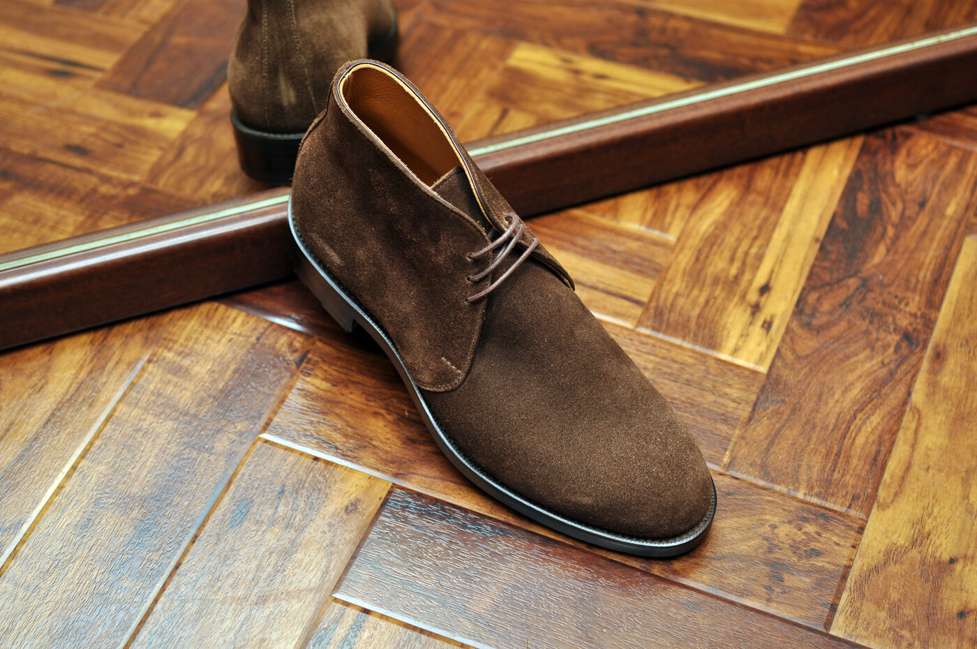 joeworks_suede_chukka_boots1.jpg