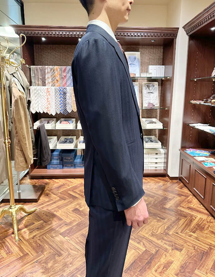 mtm_suit_fitting14_20241207.jpg