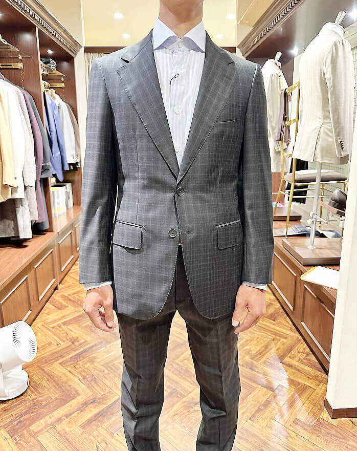 mtm_suit_fitting1_20241207.jpg