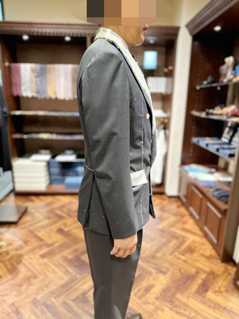 mtm_suit_fitting1_50_20261014_09.jpg