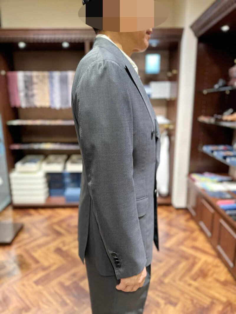 mtm_suit_fitting1_50_20261014_14.jpg