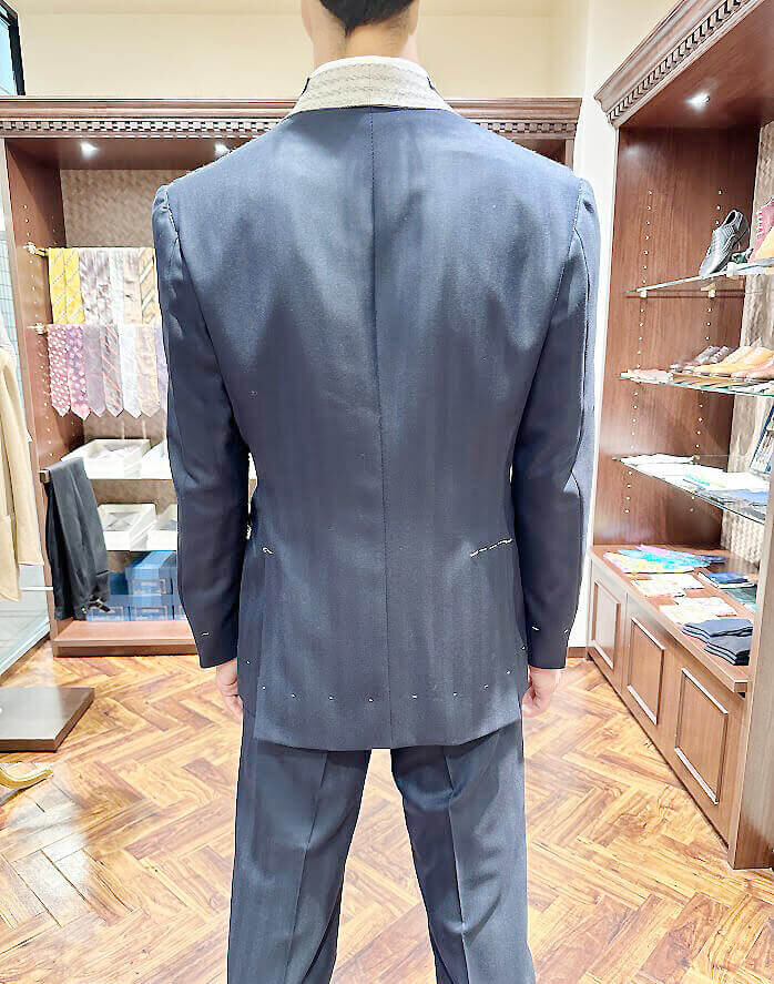 mtm_suit_fitting8_20241207.jpg