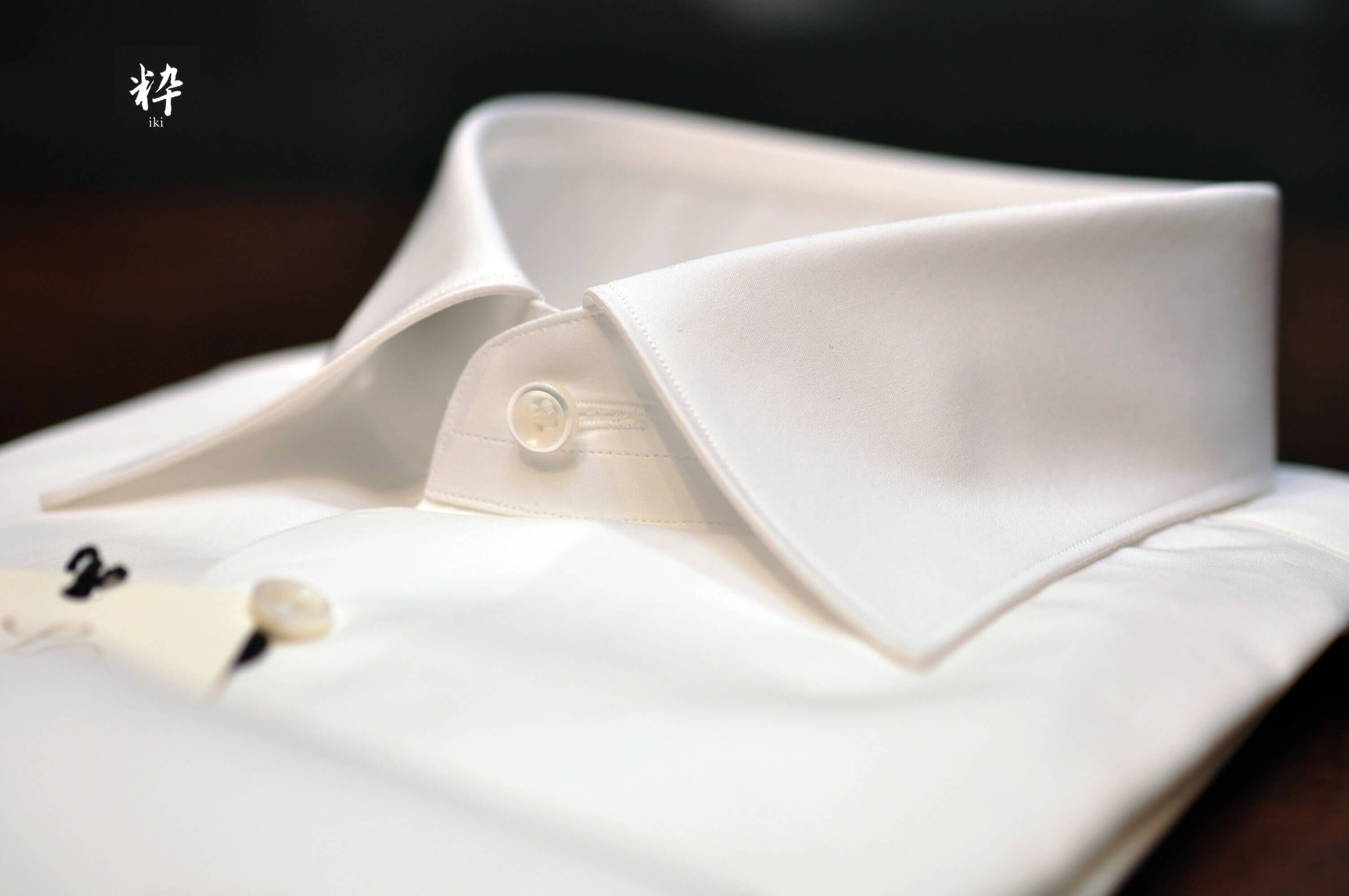 気品漂う白シャツ LES LESTON(レスレストン)のオーダーシャツ