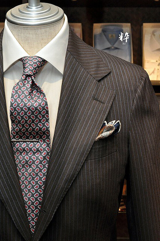 Bespoke Suit(オーダースーツ) ソラーロ ブラウンストライプ  Caccioppoli(カチョッポリ) の画像ID1059