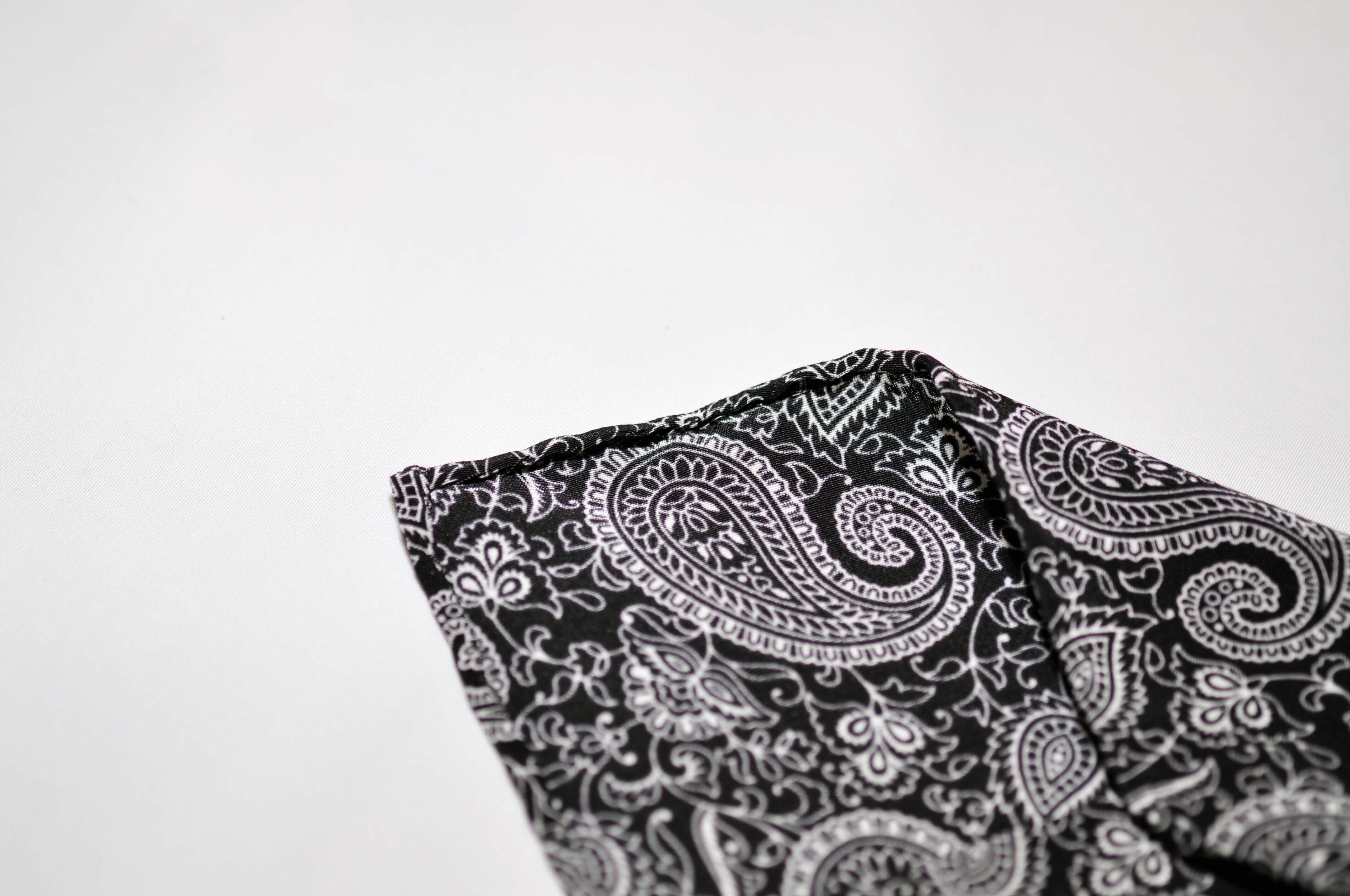 paisley_tie_black_atto_vannucci_05.jpg