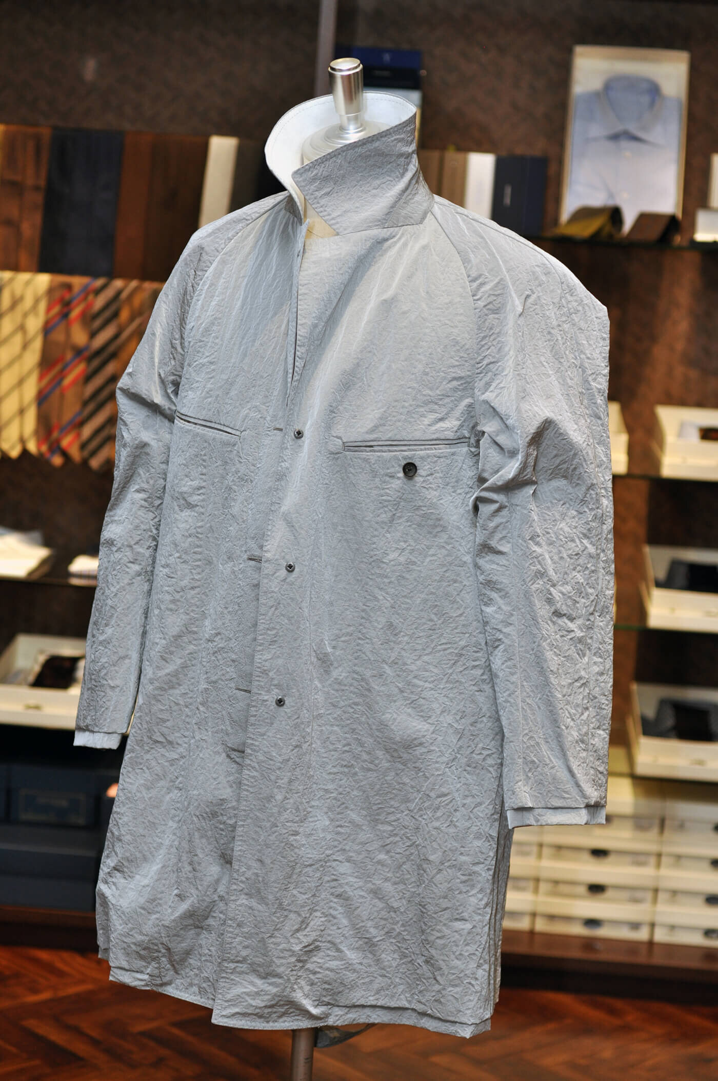 raglan_coat_nylon_washer_gray_07.jpg