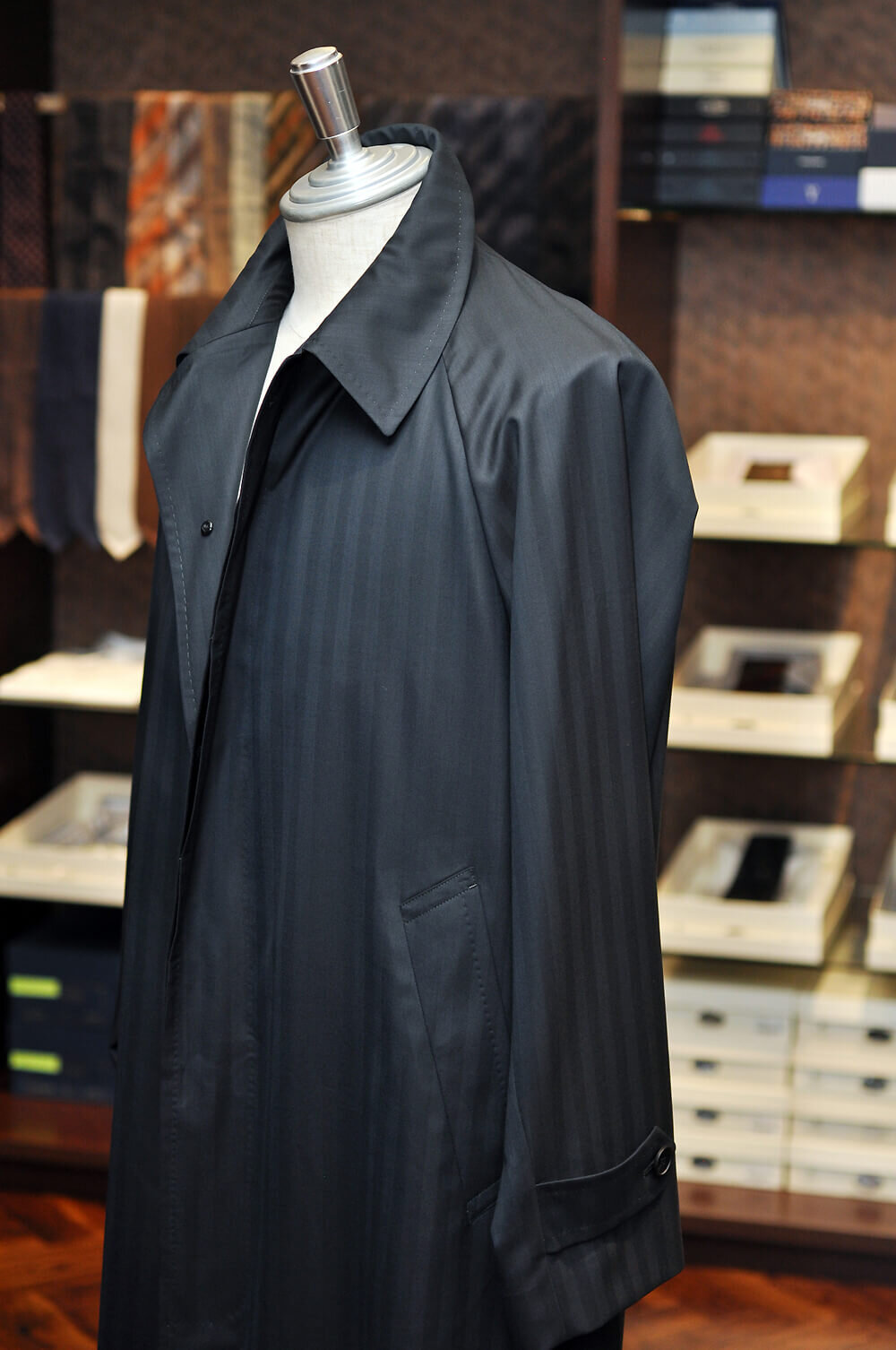 raglansleeve_coat_green_herringbone_greenhills_9.jpg