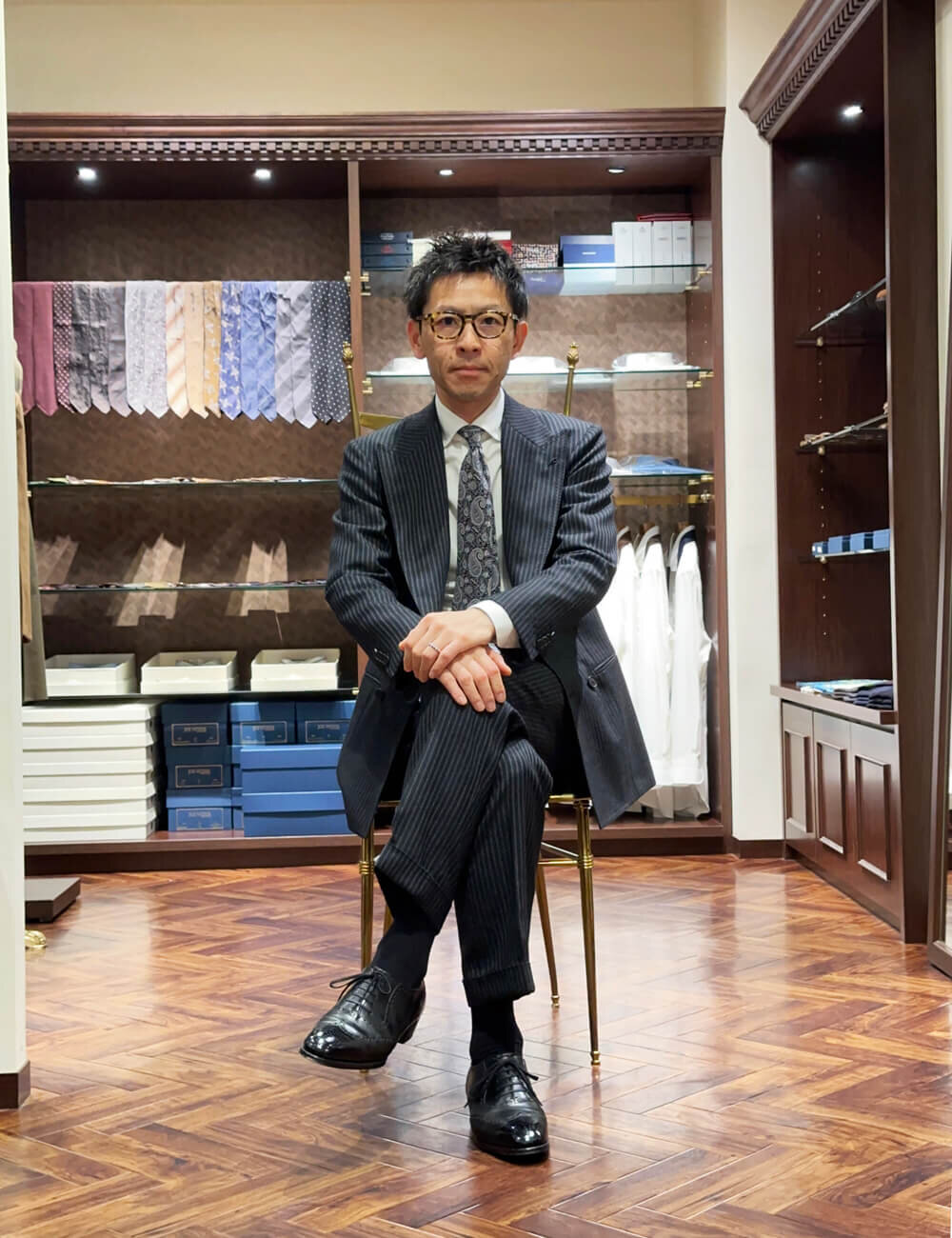 stripe_suit_dugdale_styleing_01.jpg