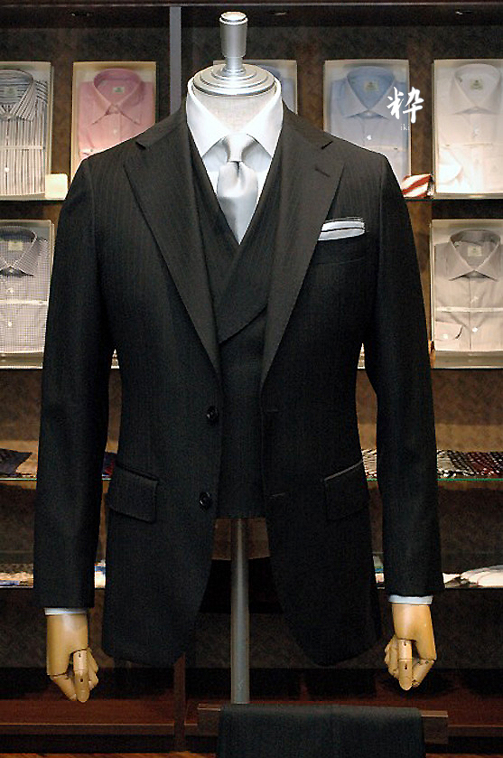 Bespoke Suit(オーダースーツ) ブラック シャドーストライプ CERRUTI 