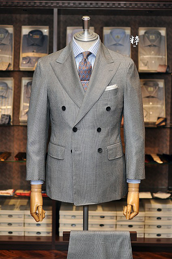 Bespoke Suit(オーダースーツ) ダブル6ボタンスーツ グレンチェック